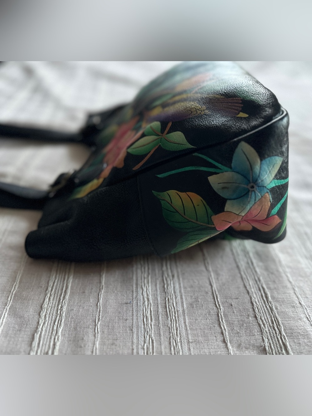 Anna by Anuschka Hand Painted Leather Shoulder Bag | Birds in Paradise Black - Picture 16 of 16